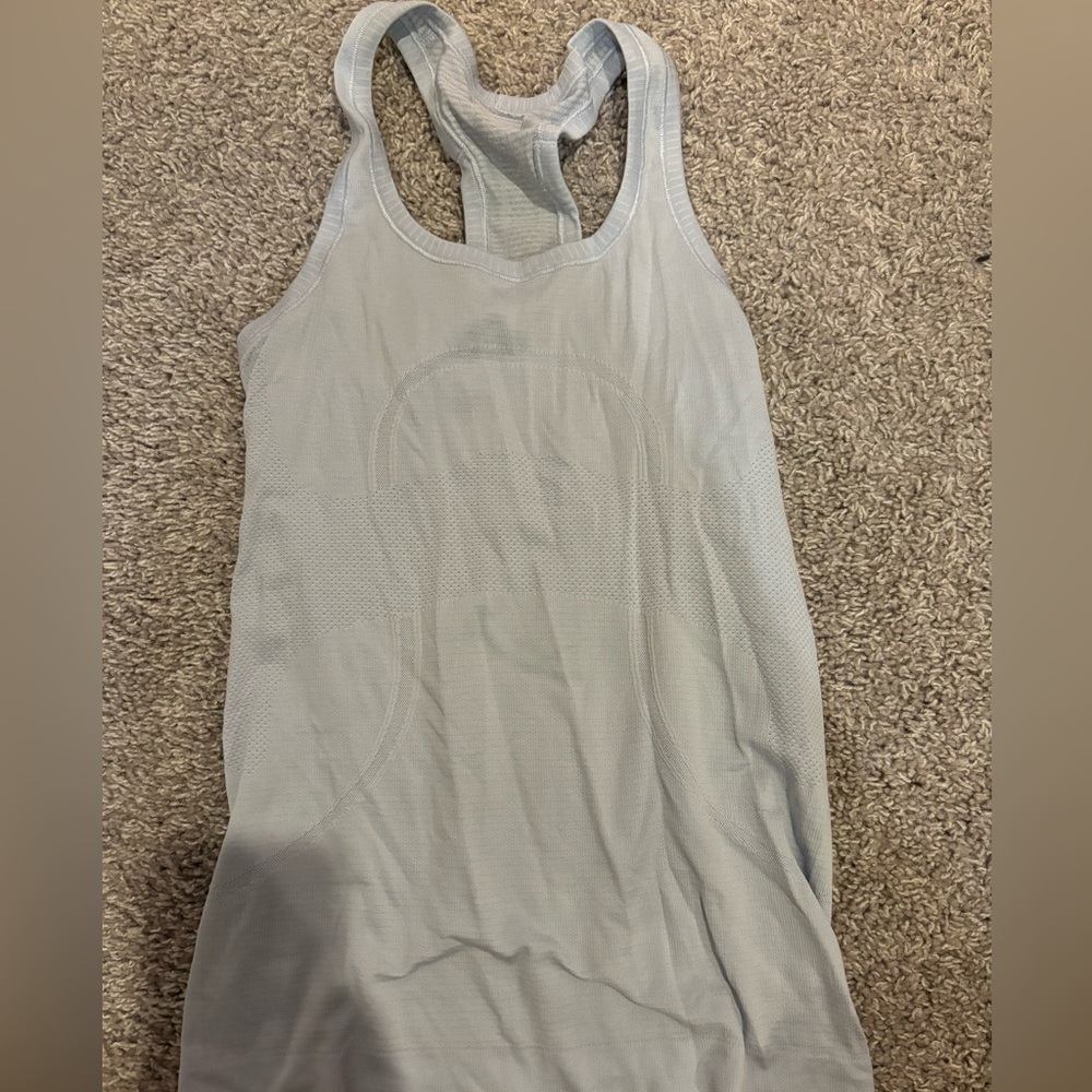 Light blue lulu tank size 4